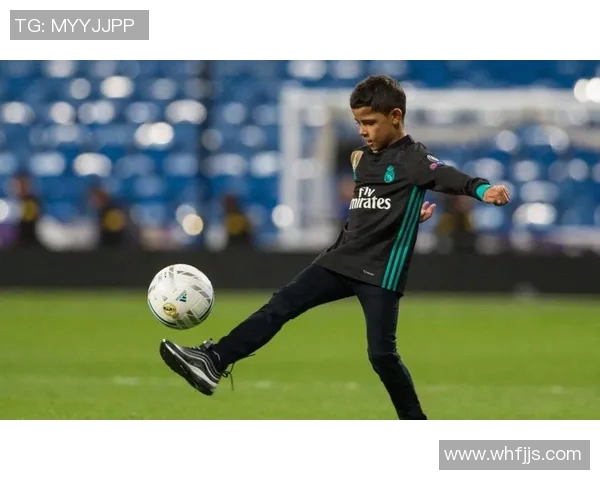 C罗因红牌被罚下事件是否公正分析与争议探讨